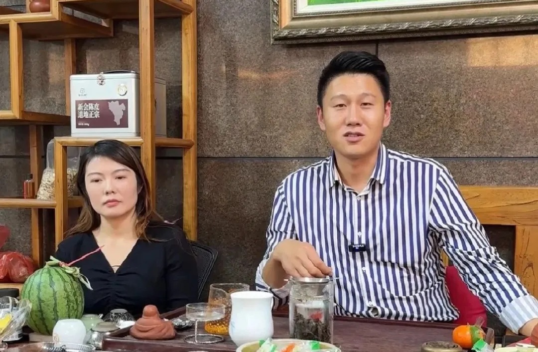 90后夫妻創(chuàng)業(yè)傳奇，四年能賺五套房，背后原因揭密！
